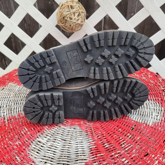 Marc Fisher booties! - Picture 6 of 7